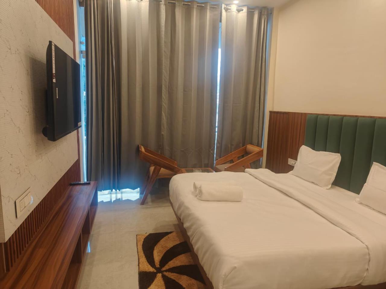 Aroma Resort רישיקש מראה חיצוני תמונה