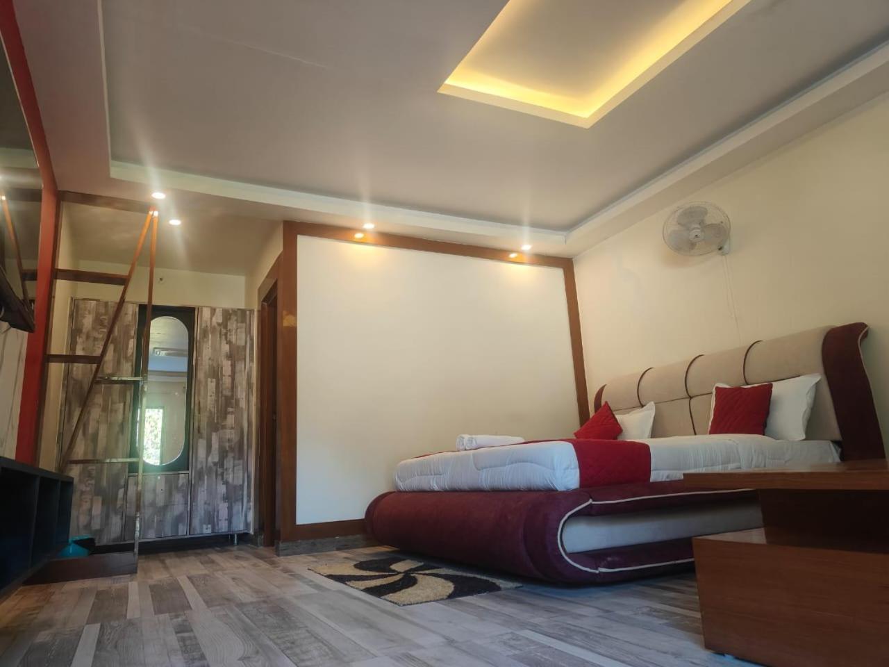 Aroma Resort רישיקש מראה חיצוני תמונה