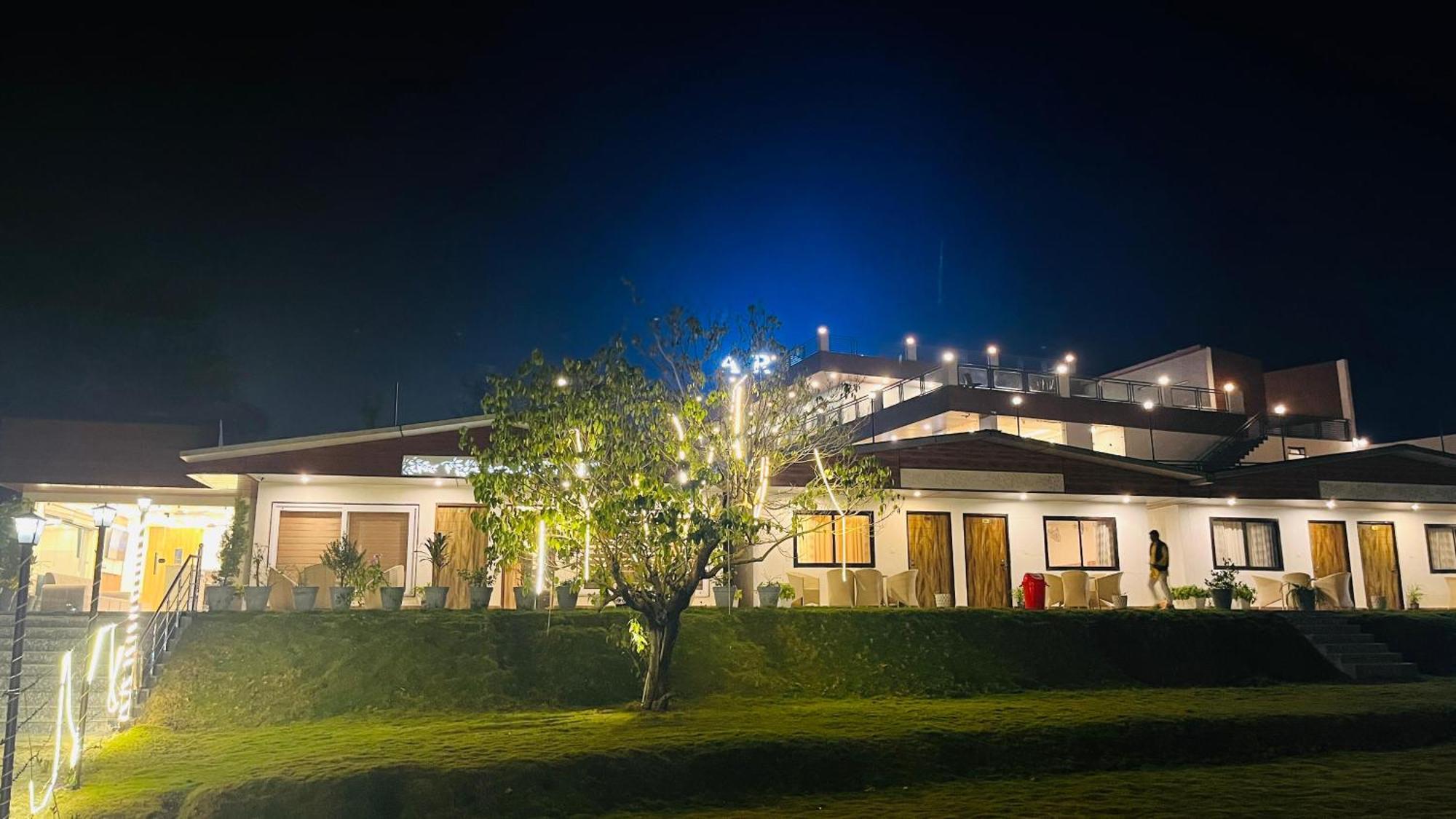 Aroma Resort רישיקש מראה חיצוני תמונה