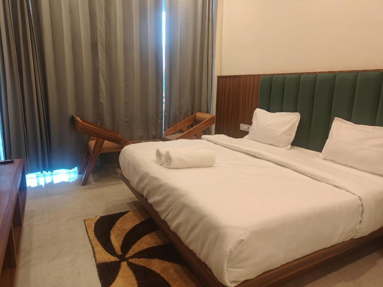 Aroma Resort רישיקש מראה חיצוני תמונה