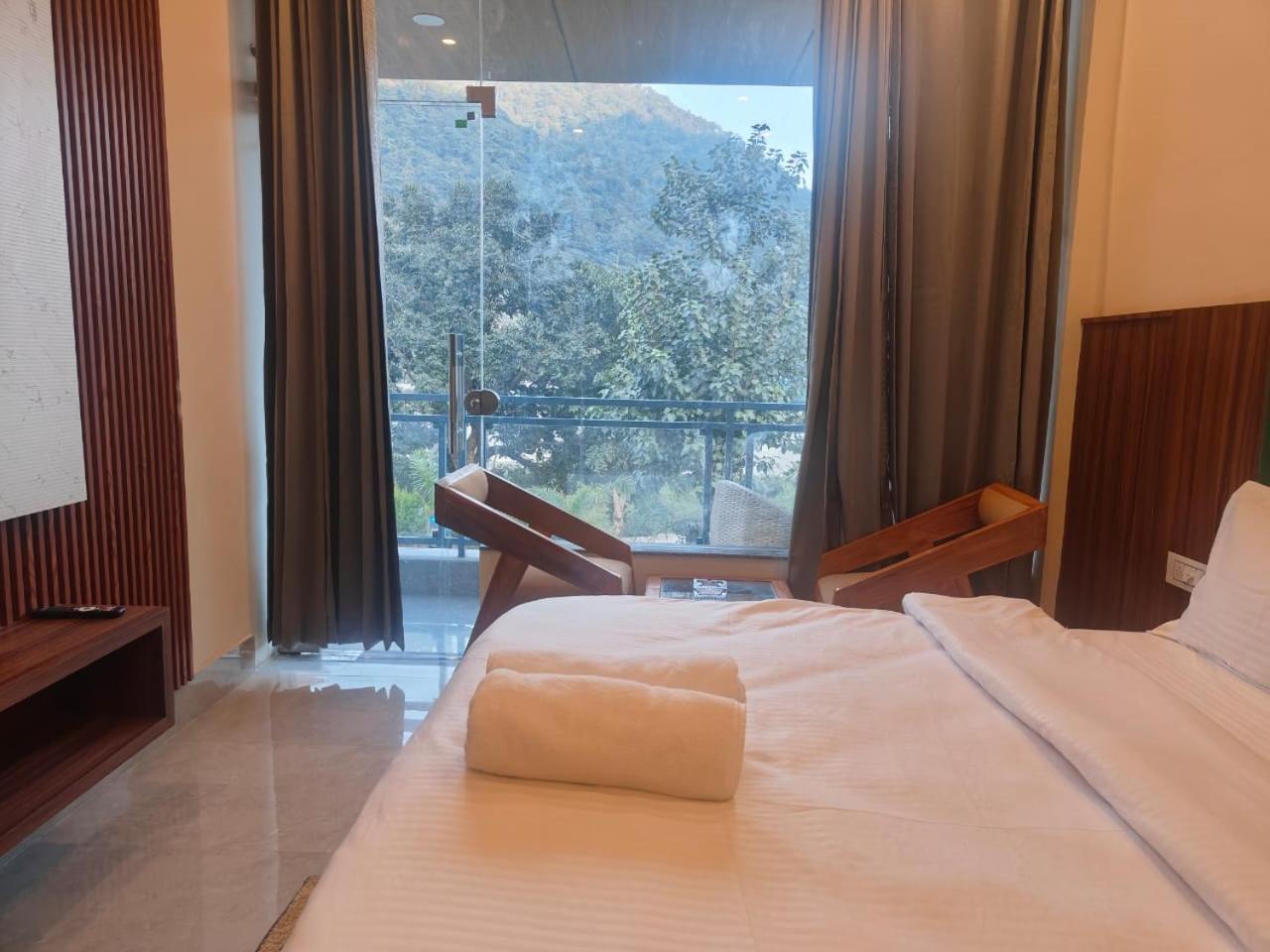 Aroma Resort רישיקש מראה חיצוני תמונה